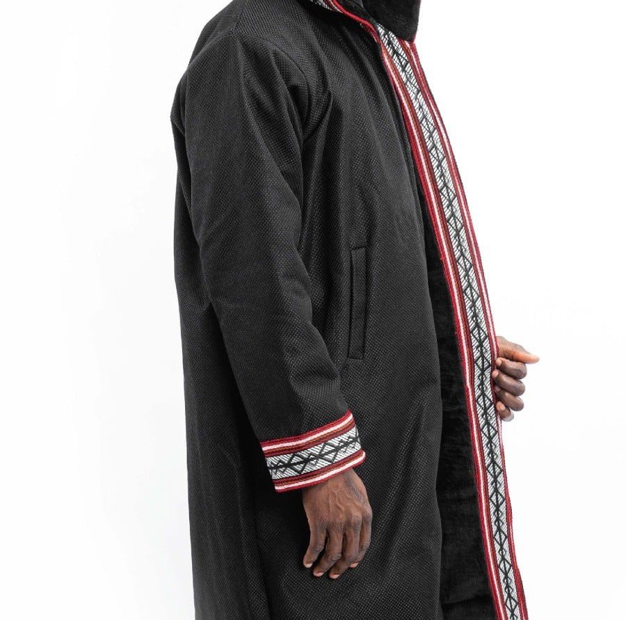 فروة السدو لون اسود